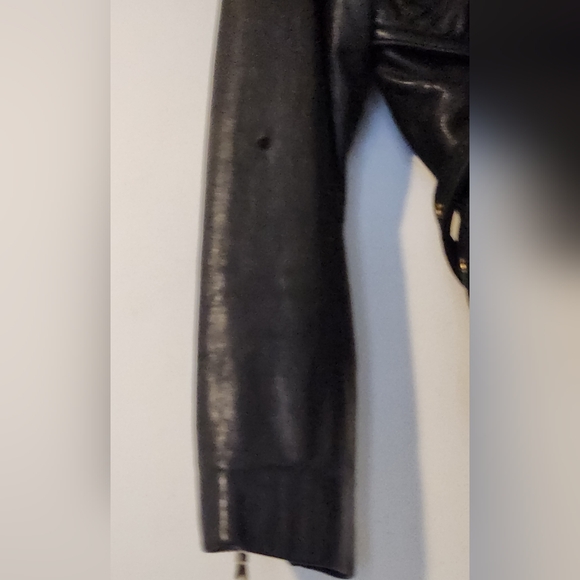 Siena Studio Women's Classic Black Leather Jacket - Picture 4 of 11